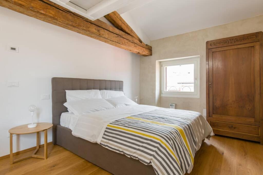 Апартаменти Luxury Design Apt With Amazing View Верона Екстер'єр фото
